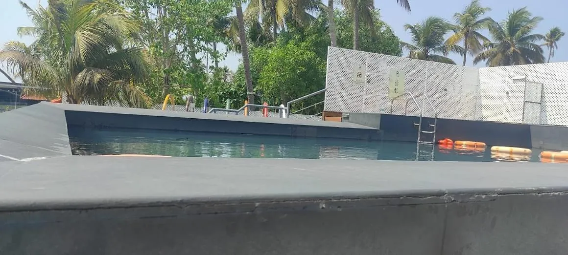 Boche Island By Oxygen Resort Kochi